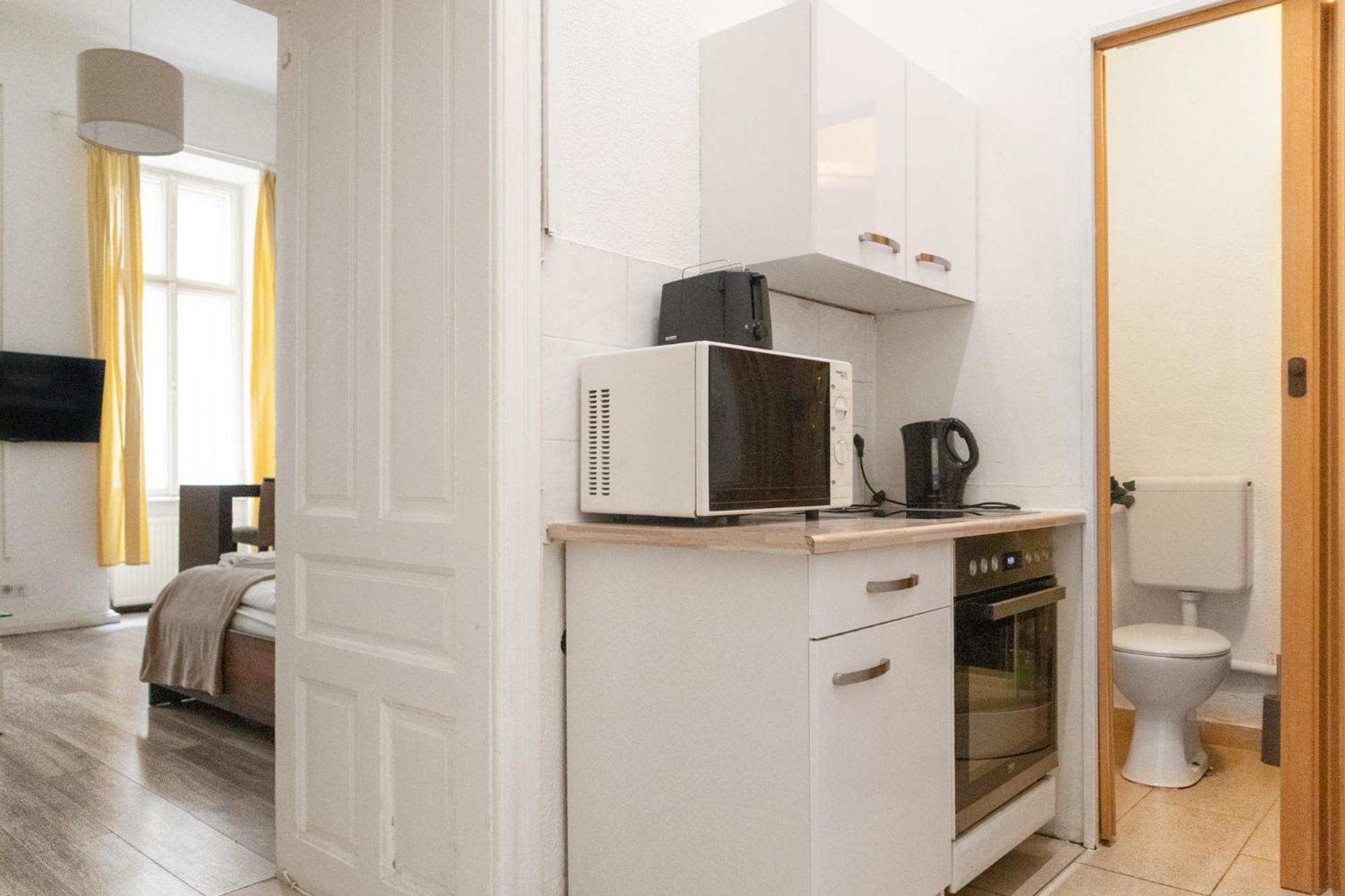 Spacious 1br Apt, Wifi & Tv, With A Great Location * Wien